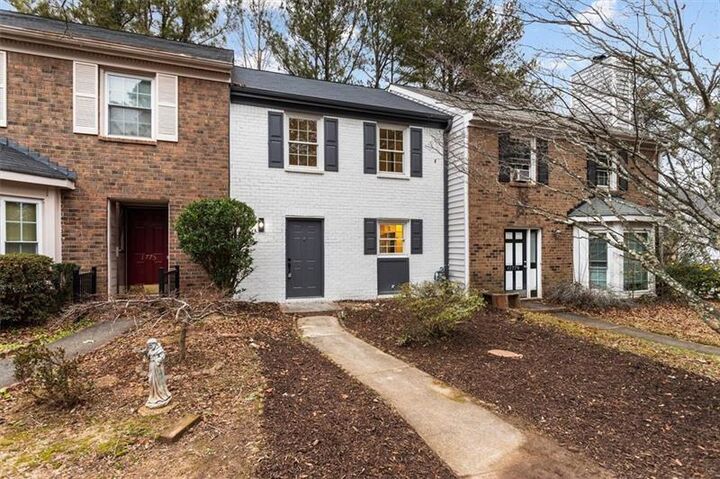 Property Photo:  1777 Twin Brooks Drive SE  GA 30067 