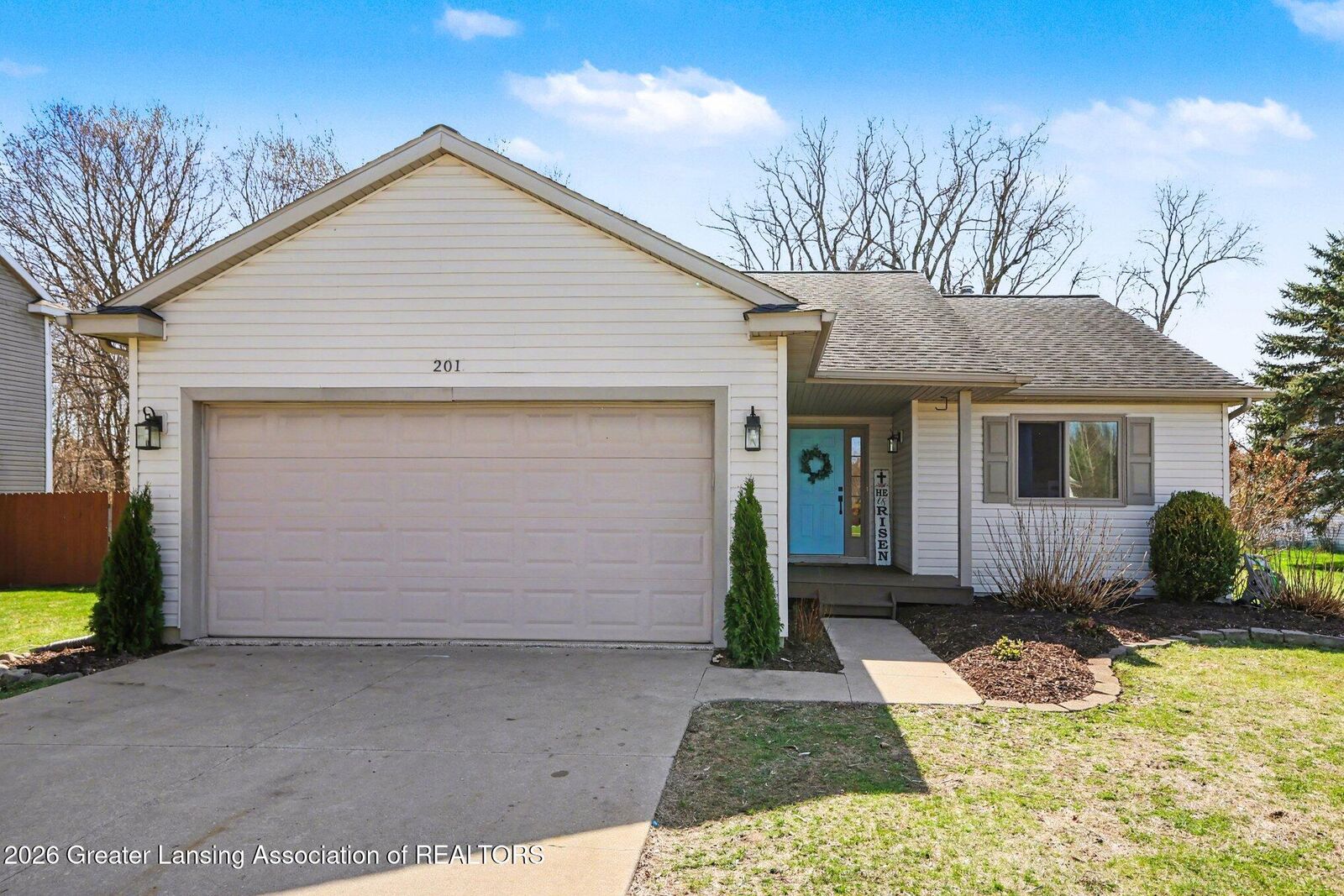 Property Photo:  