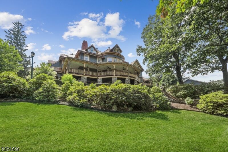 Property Photo:  33 Edgemere Ave  NJ 07856 
