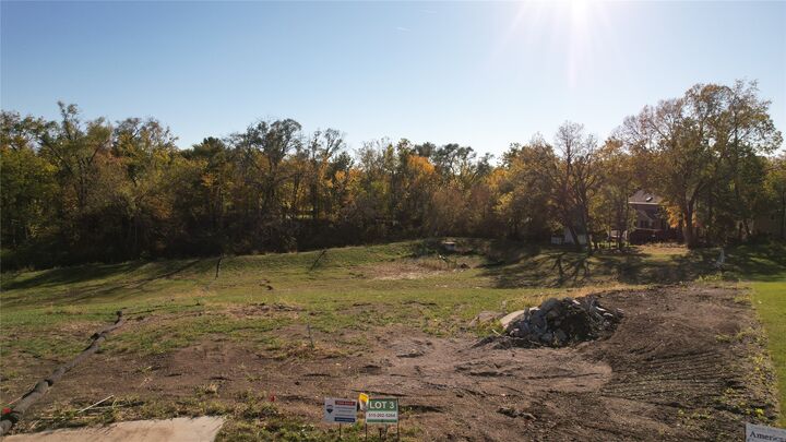 Property Photo:  4500 90th Circle  IA 50322 
