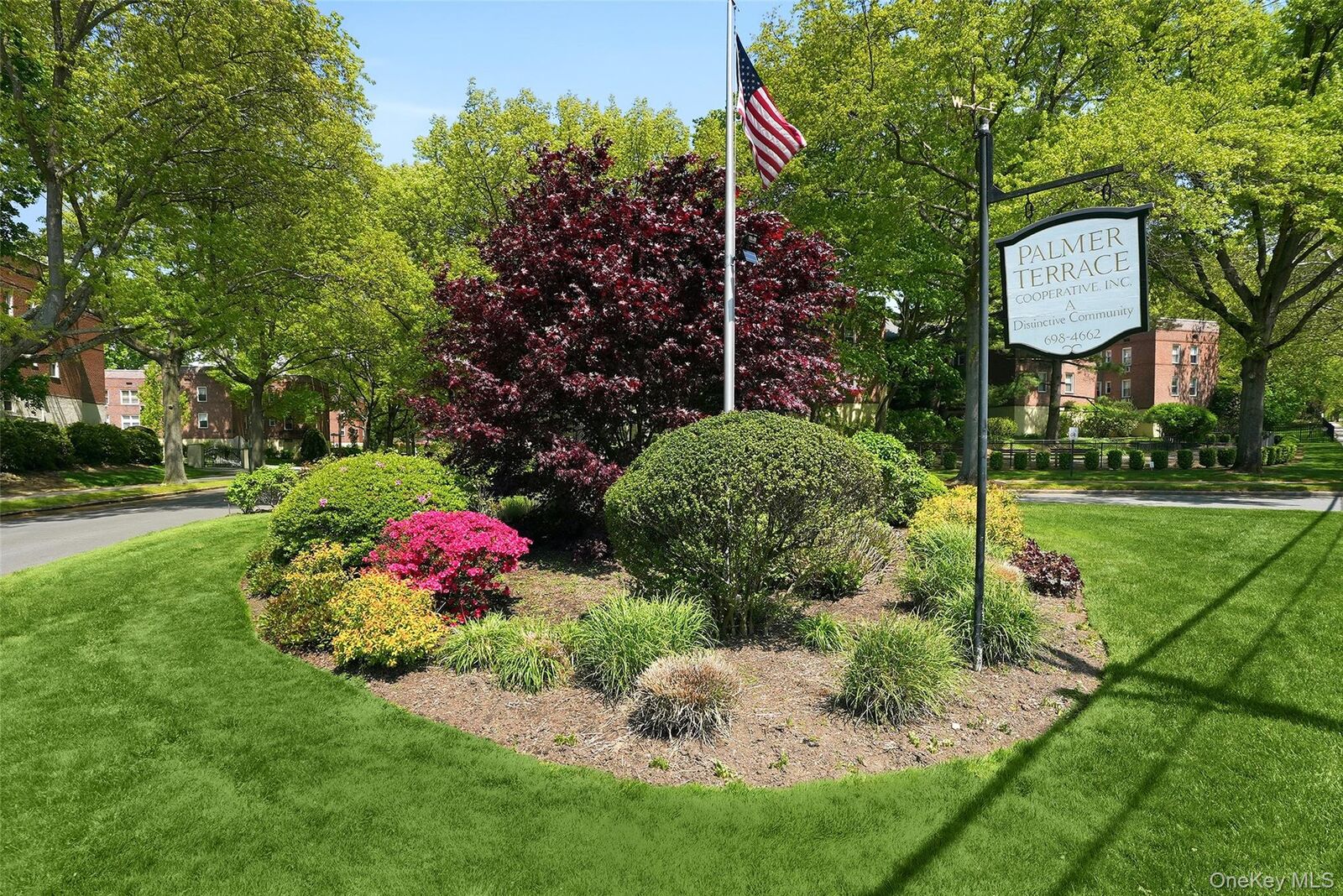Property Photo:  324 Palmer Terrace 1A  NY 10543 
