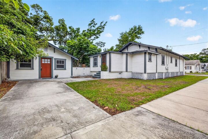Property Photo:  3007 N Central Avenue  FL 33603 