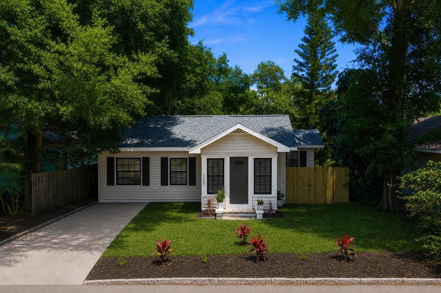 Property Photo: 1175 Highland Court N FL 33701