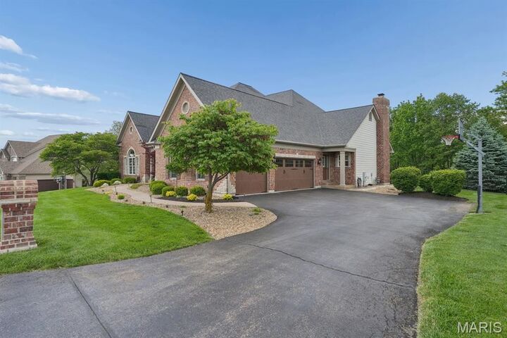 Property Photo:  17925 Homestead Bluffs Drive  MO 63005 