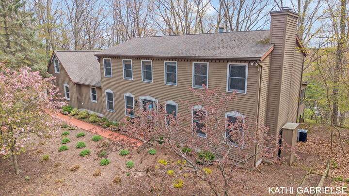 Property Photo: 313 Stickney Ridge Road MI 49417
