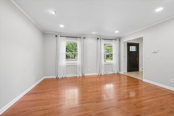 Property Photo:  4707 Daniel Drive  IL 60014 