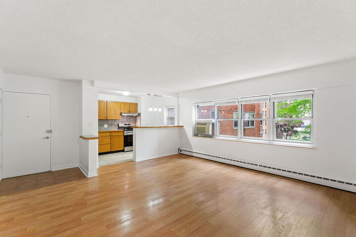 Property Photo:  4970 N Marine Drive 329  IL 60640 