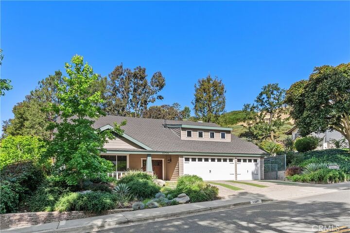 Property Photo:  33401 Via De Agua  CA 92675 