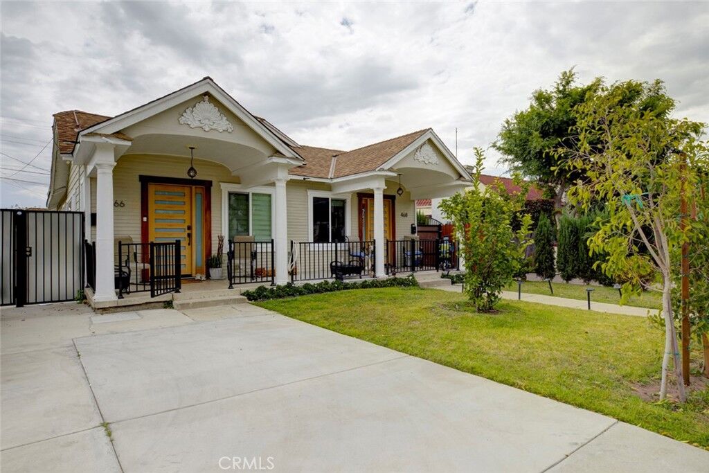Property Photo:  466 Vine  CA 91204 