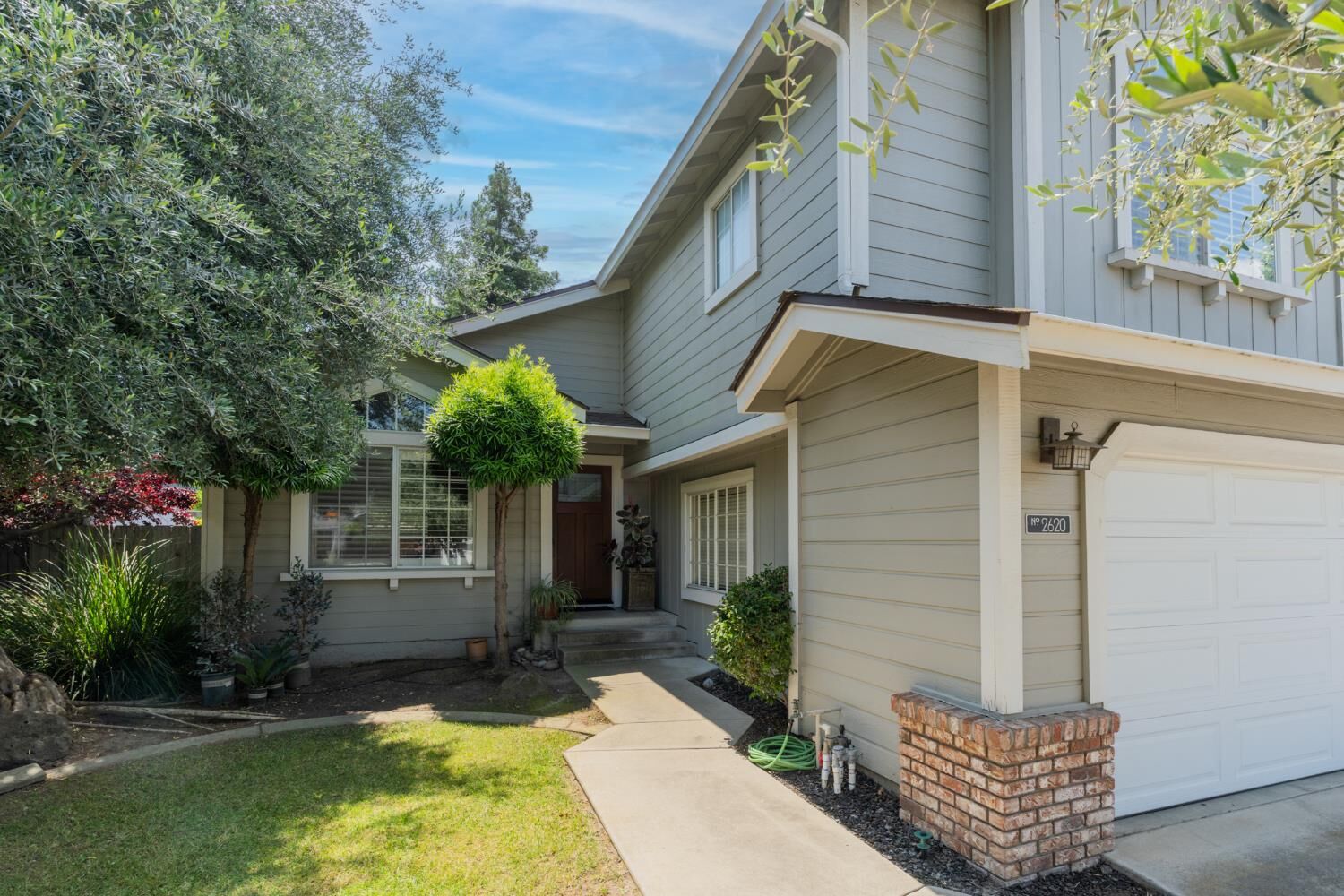 Property Photo:  2620 Dardanelle Drive  CA 95355 