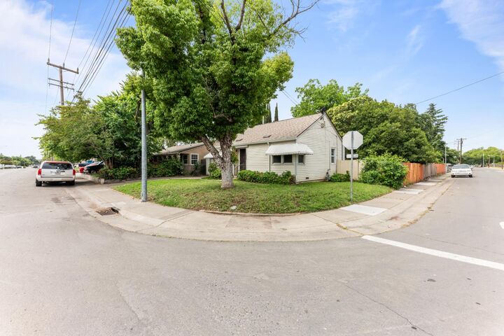 Property Photo:  2699 Grove Avenue  CA 95815 