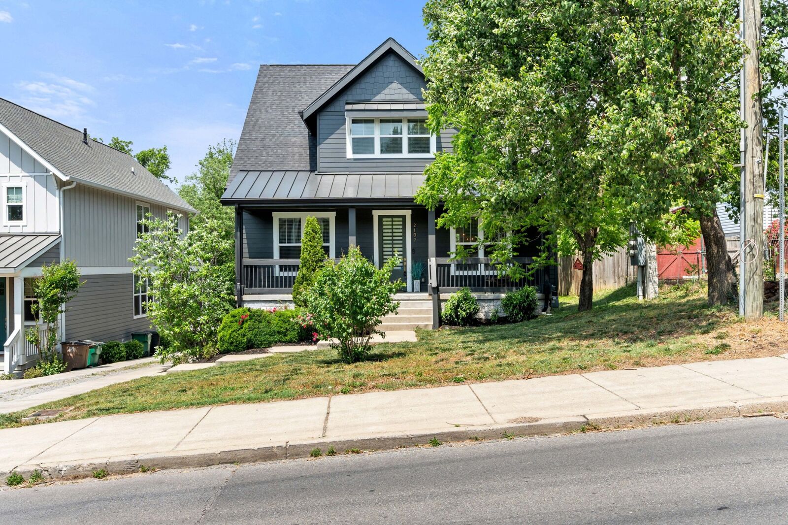 Property Photo:  2107 Eastland Ave  TN 37206 
