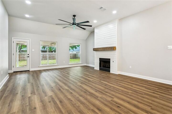 Property Photo:  2170 Second Street  LA 70471 