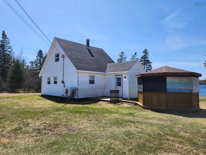 Property Photo:  2280 Loch Lomond Road  NS B1J 1X1 