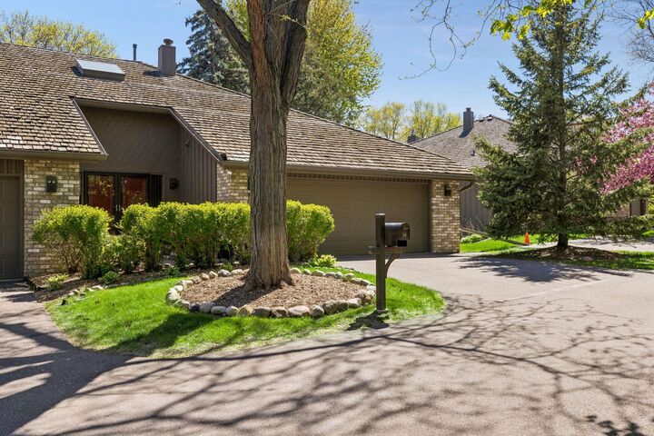 Property Photo: 1775 Lexington Avenue S 19 MN 55118