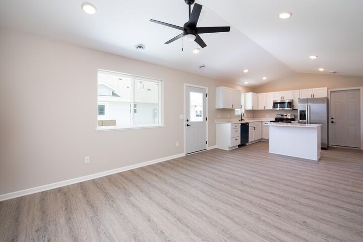 Property Photo:  3113 Scotch Lane  MN 56001 