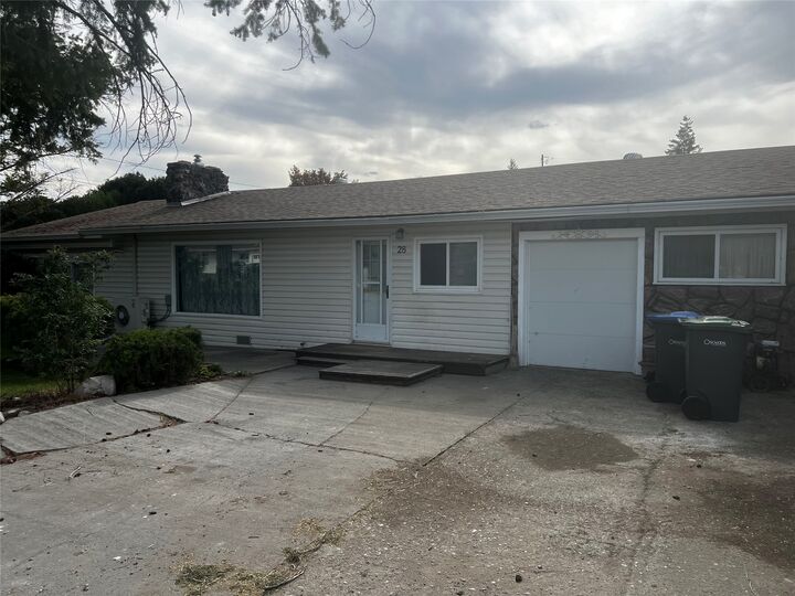 28 Willow Crescent — photo 1