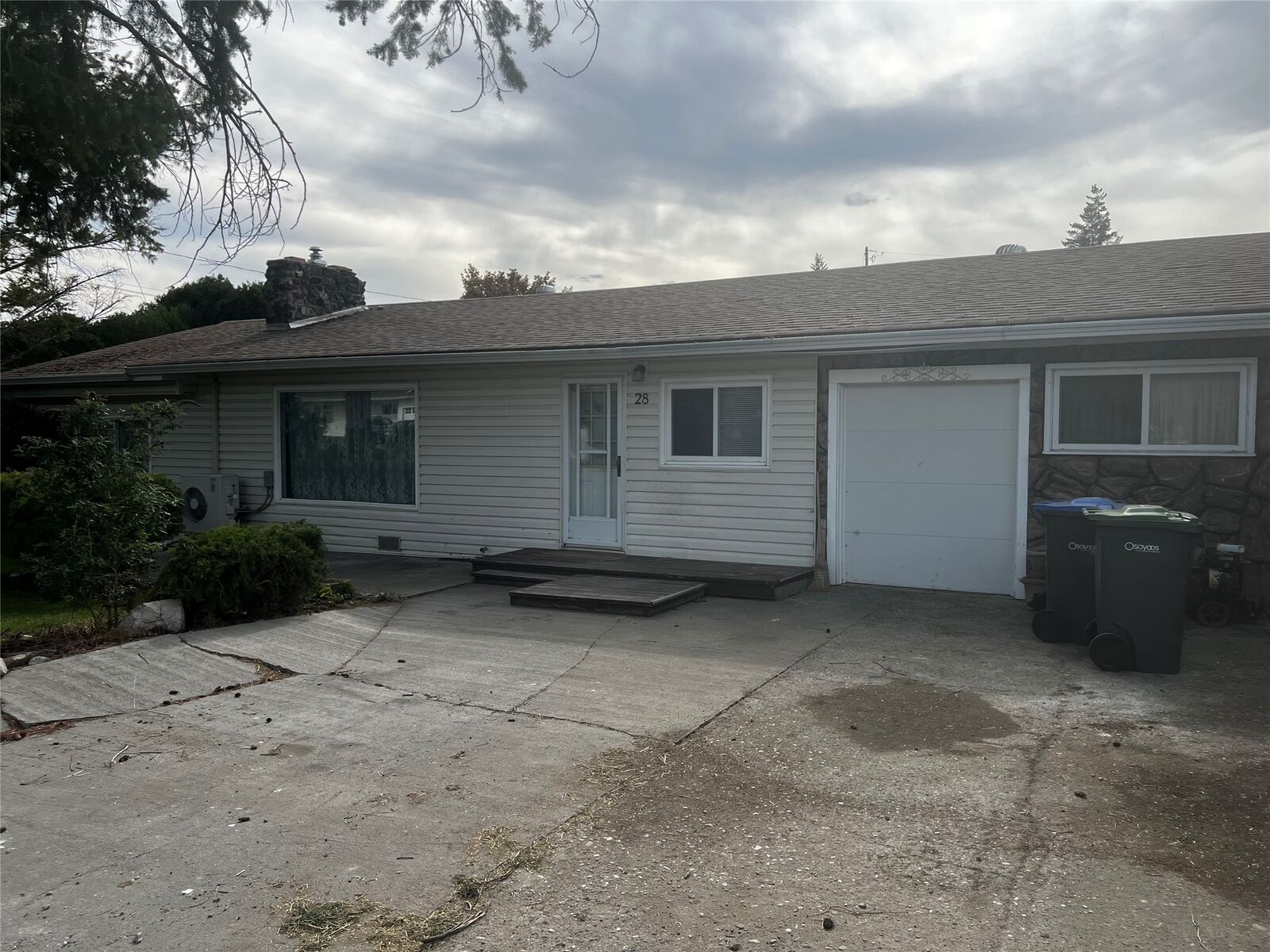 Property Photo: 28 Willow Crescent BC V0H 1V5
