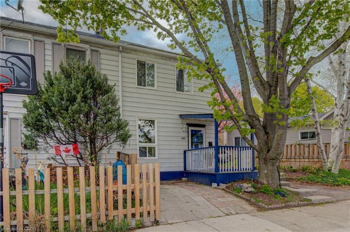 Property Photo:  465 Macnab Street N  ON L8L 1L6 