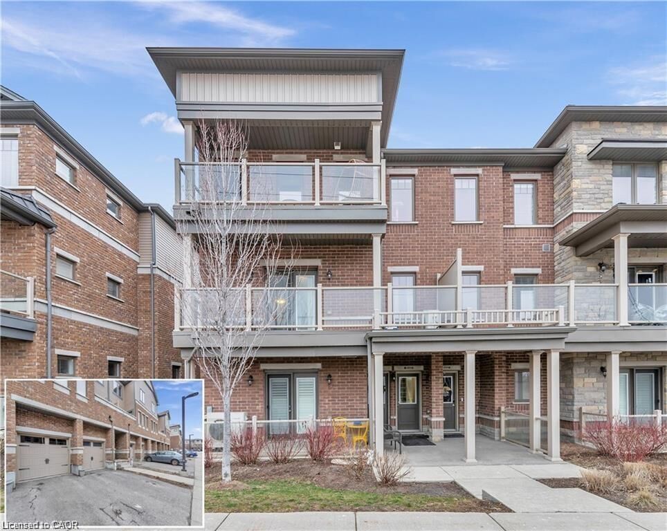 Property Photo:  1116 Fairway Road N B  ON N2A 0J3 