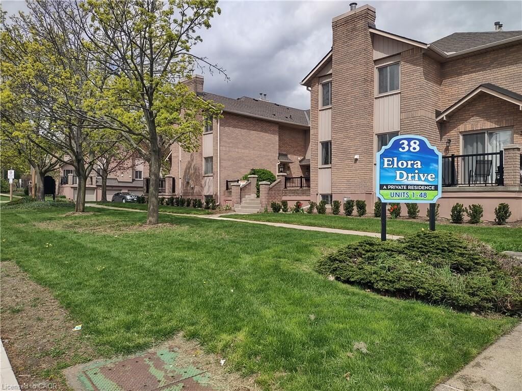 Property Photo:  38 Elora Drive 34  ON L9C 7L5 