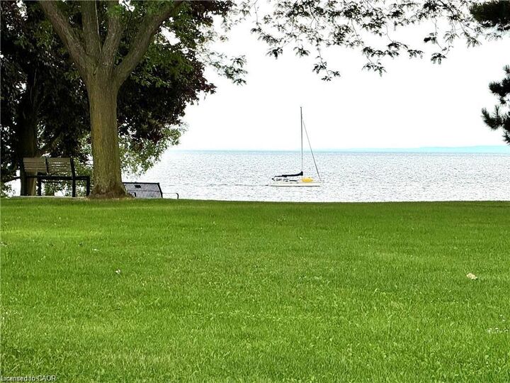 5250 Lakeshore Road 1708 — photo 1