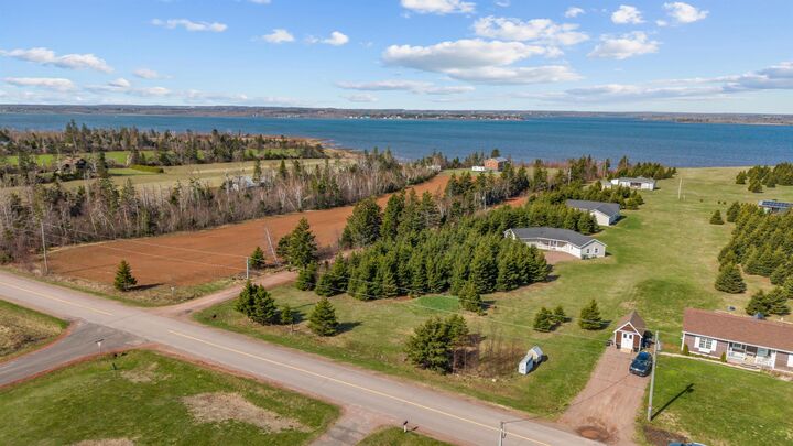 Property Photo:  855 Blooming Point Road  PE C0A 1T0 