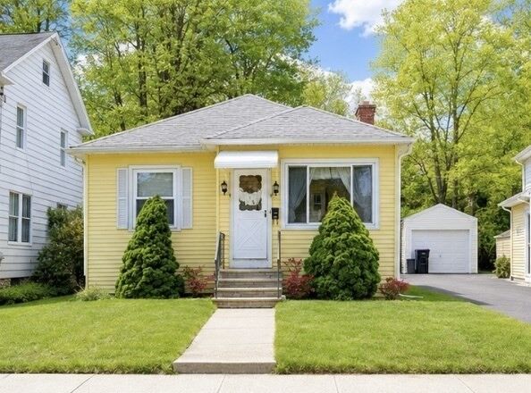 Property Photo:  315 Hillside Ave  MA 01040 