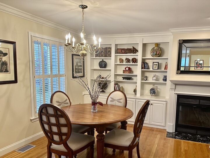 Property Photo:  96 Anderer Lane 5  MA 02132 