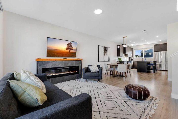 Property Photo:  231 Lavender Manor SE  AB T3S 0G8 