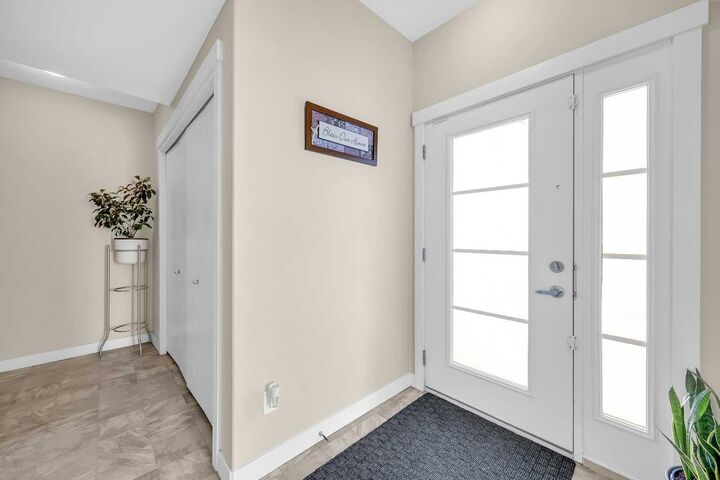 Property Photo:  405 Redstone View NE  AB T3N 0M9 