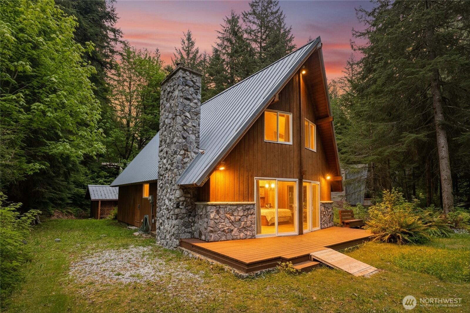Property Photo:  6924  Baker Circle  WA 98244 