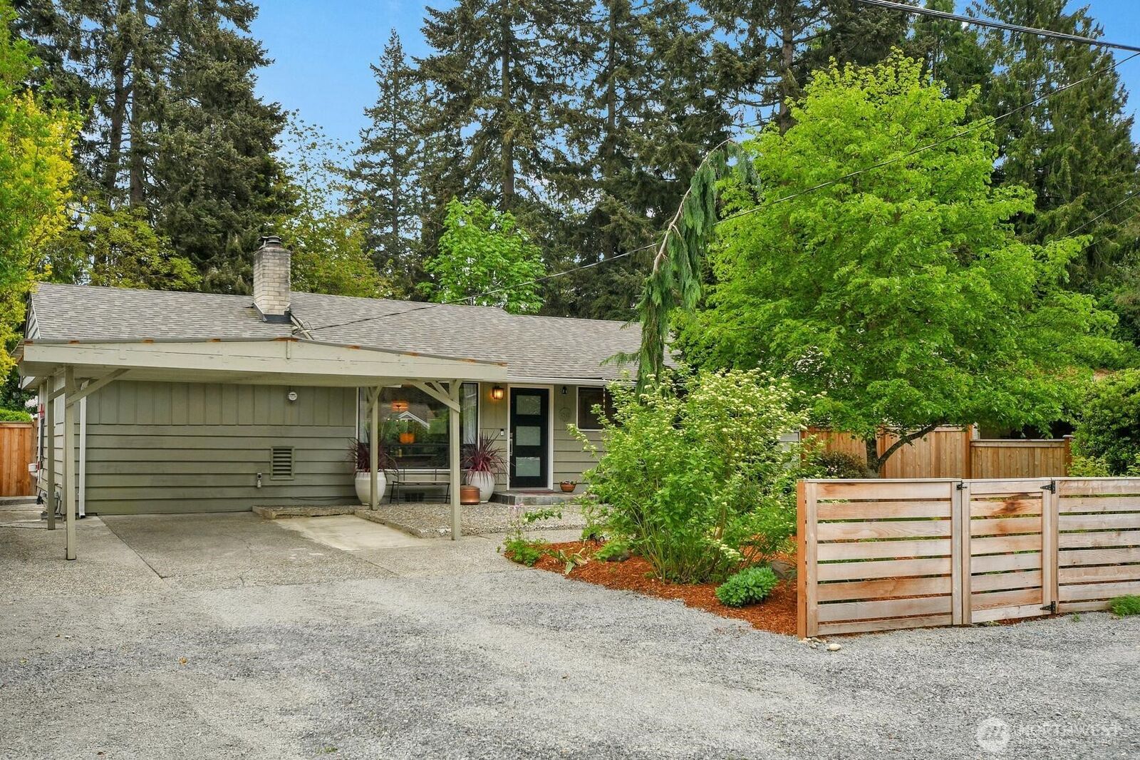 Property Photo: 17542 10th Avenue NE WA 98155