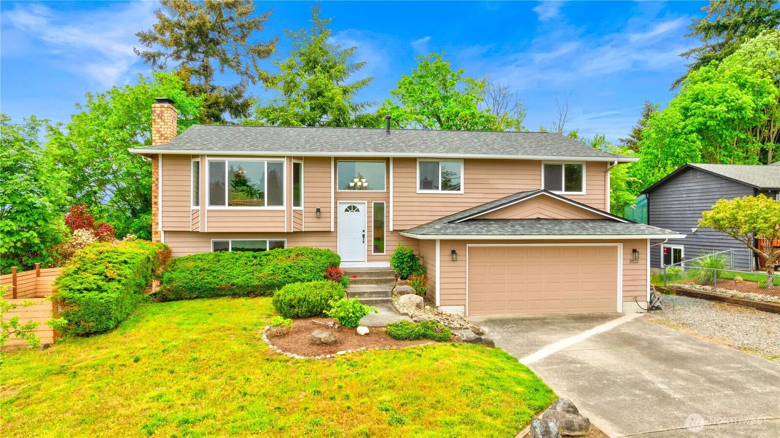 Property Photo:  3322  43rd Place NE  WA 98422 