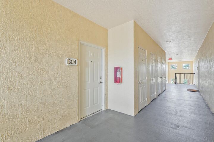 Property Photo:  2813 Grande Parkway 304  FL 33410 