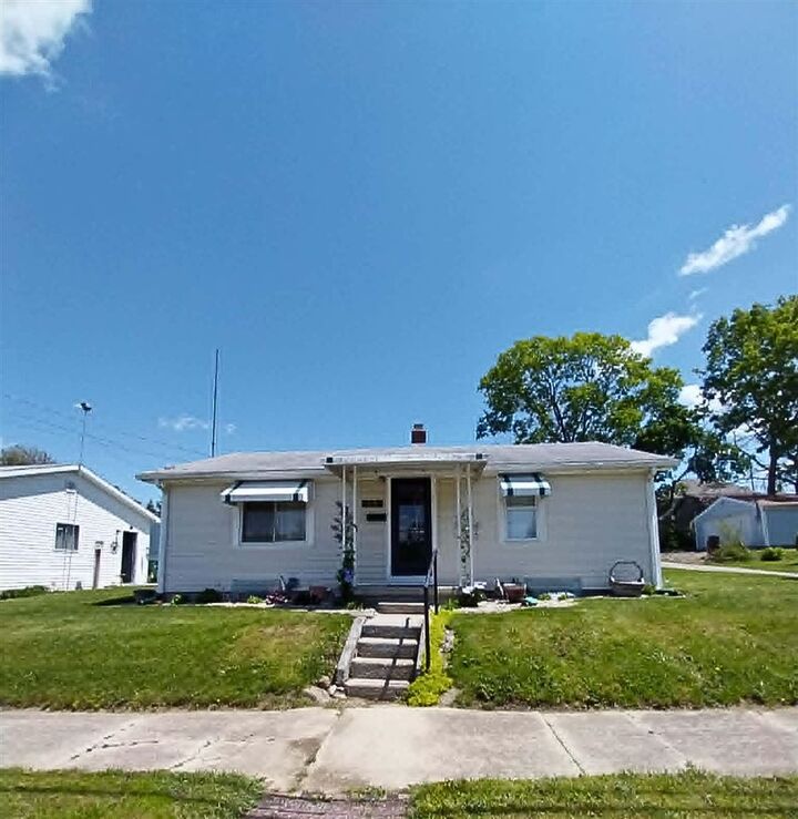 Property Photo:  312 N 9th Street  IN 47362 