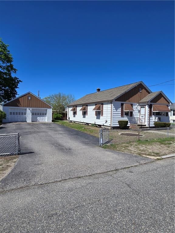 Property Photo:  60 Charlotte Street  RI 02904 