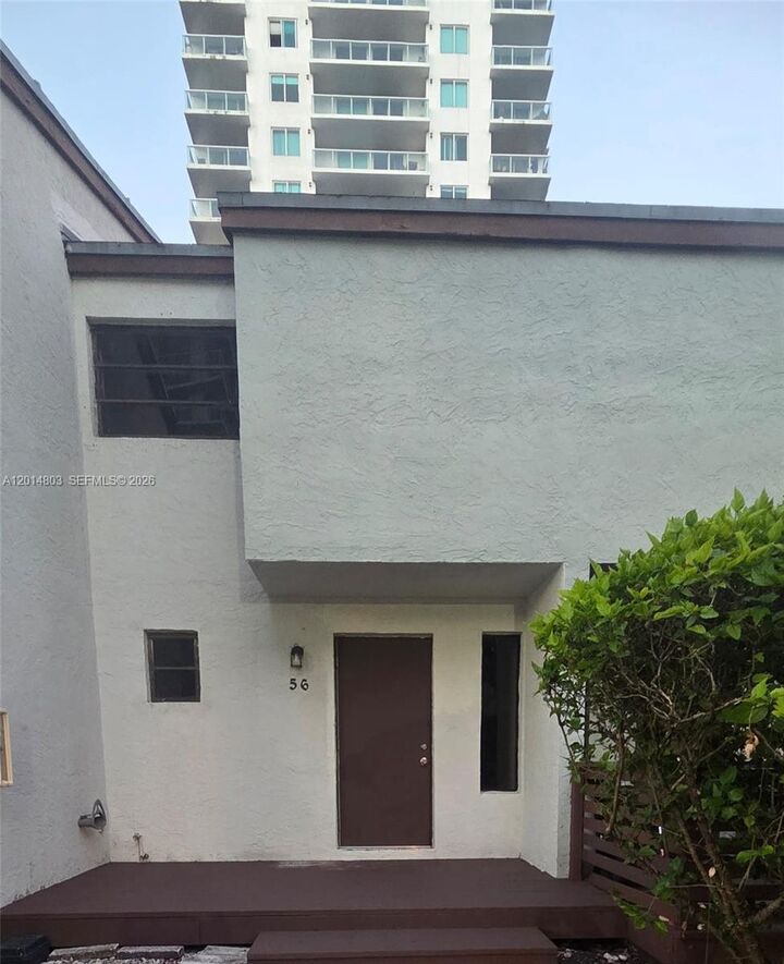 Property Photo: 1901 NW S River Dr 56-F FL 33125