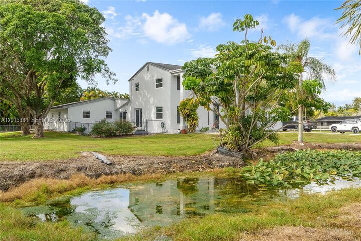 Property Photo:  7601 NW 82nd Ter  FL 33067 