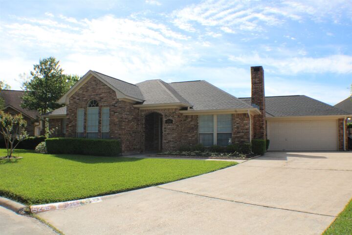 Property Photo: 5245 Timberline TX 77706