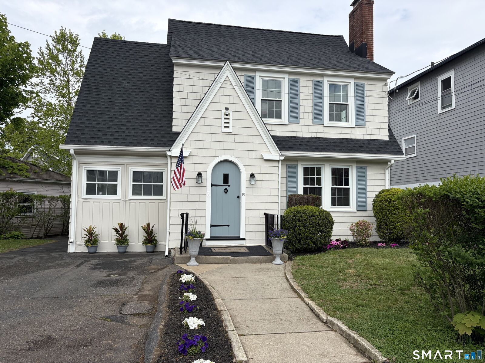Property Photo:  10 Elliott Street  CT 06855 