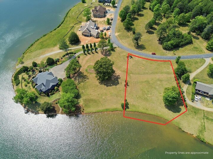 Property Photo: Lot 18 Mapleton Lane *** NC 28722