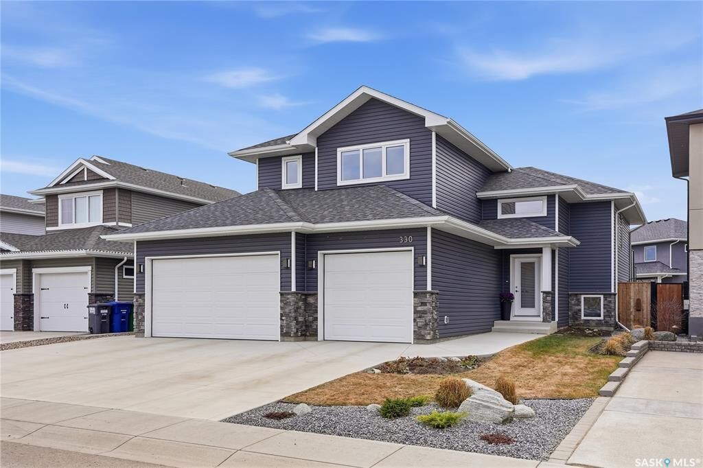 Photo de la propriété:  330 Hamm Way  SK S7V 0W3 