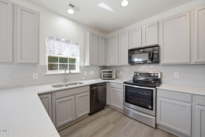 Property Photo:  104 Saltybrook Lane  NC 27540 