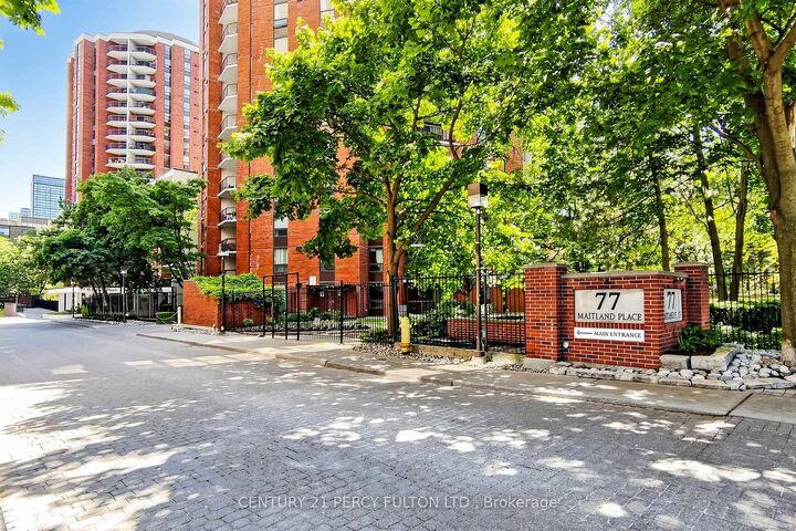 Property Photo:  77 Maitland Place 224  ON M4Y 2V6 