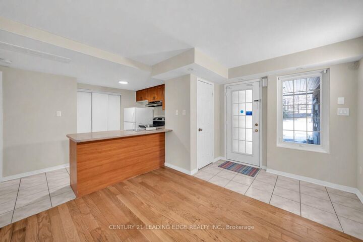 Property Photo:  42 Pinery Trail 74  ON M1B 6K2 