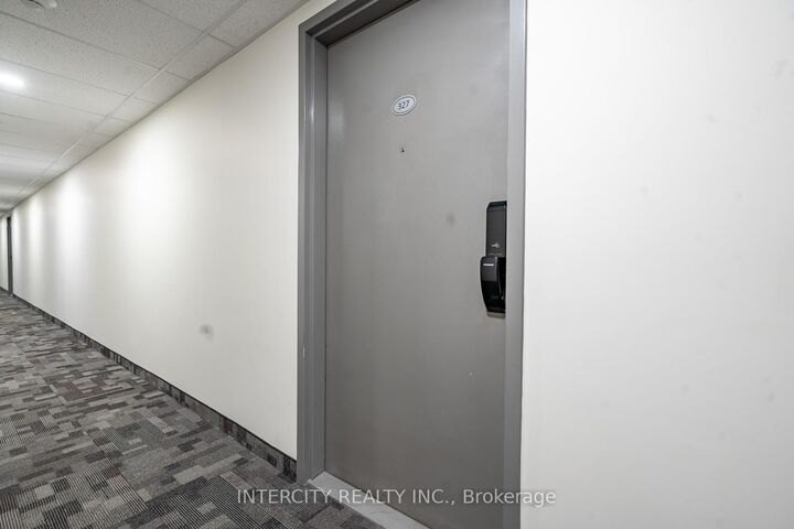 Property Photo: 50 Herrick Avenue 327 ON L2P 2T9