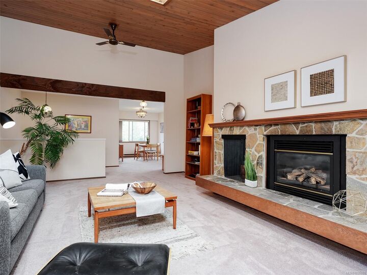 Property Photo:  2020 White Birch Rd 20  BC V8L 2R1 