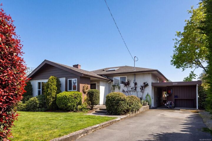 Property Photo:  1233 Roy Rd  BC V8Z 2X8 