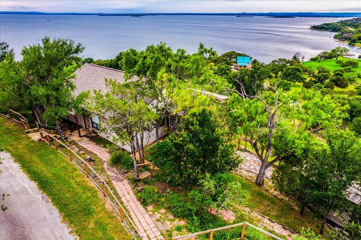 Property Photo:  123 Horseshoe Drive  TX 78611 